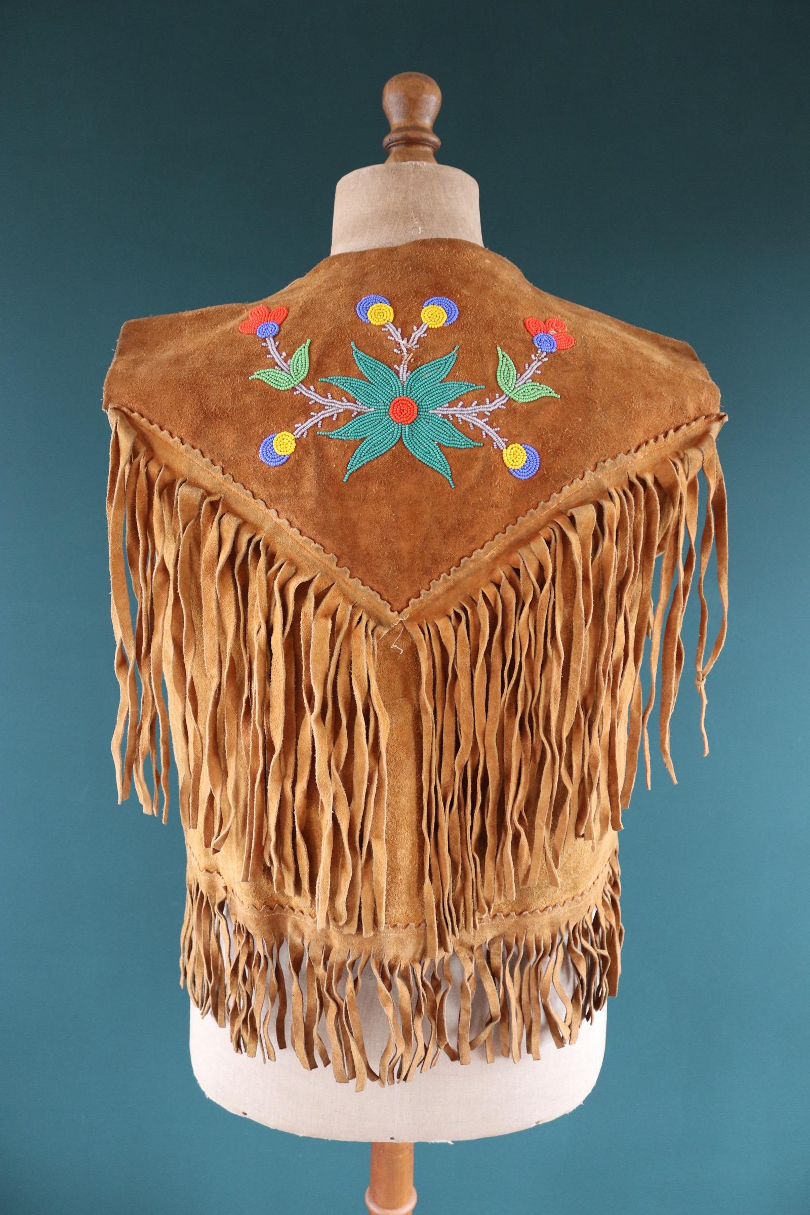 Vintage 1960s suede tasseled vest - Western waistcoat - 39" chest