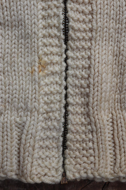 Vintage 1950s cowichan sweater - chunky wool cardigan - hand knitted jumper - snowflake design - 33” chest