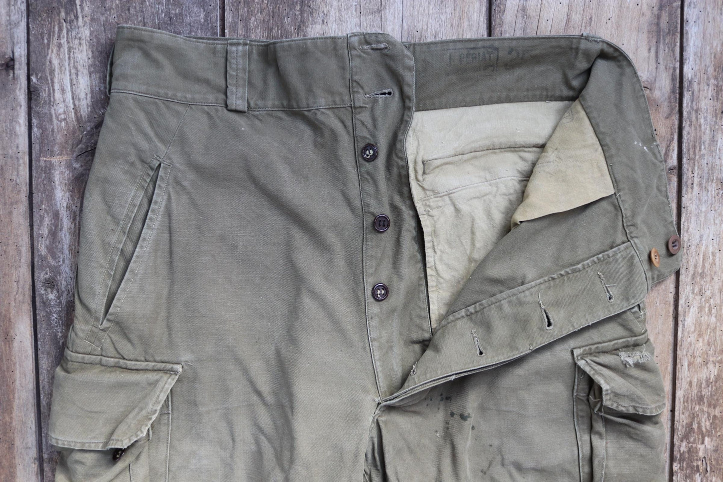 Vintage 1940s French M47 cargo pants - cotton workwear trousers - military utility - 35" x 30"