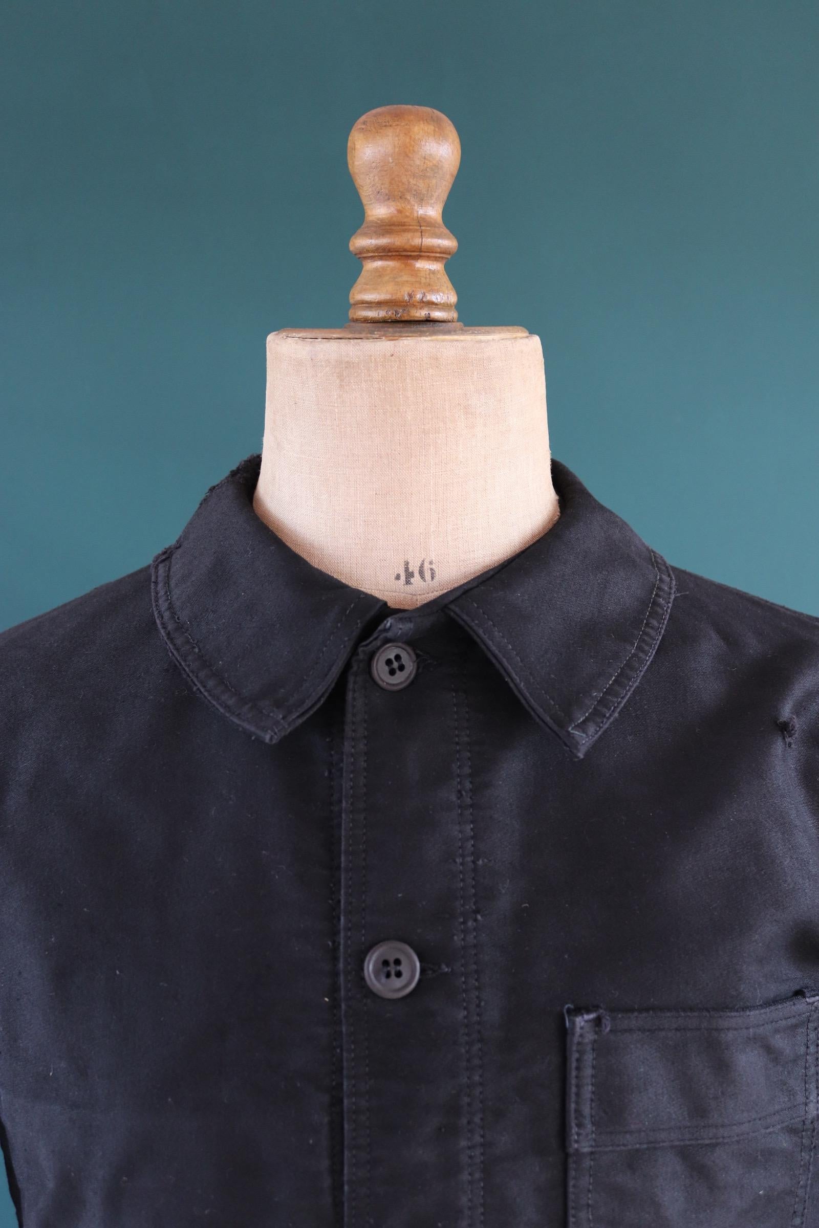 Vintage French black moleskin workwear jacket - 1940s chore coat - 41” chest