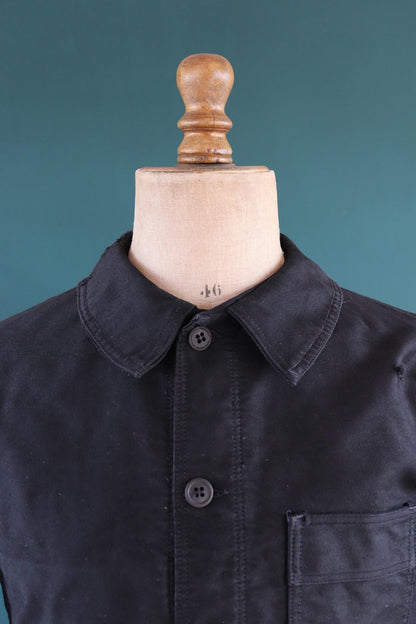 Vintage French black moleskin workwear jacket - 1940s chore coat - 41” chest