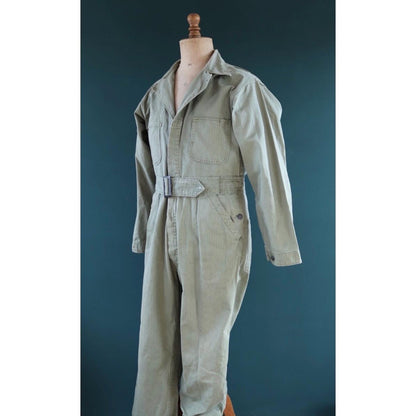 Vintage WW2 US army 1st pattern HBT overalls - 1940s military workwear - OD8 green belted coveralls - 43” x 37” x 26”