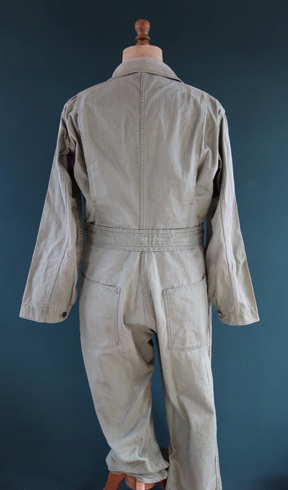 Vintage WW2 US army 1st pattern HBT overalls - 1940s military workwear - OD8 green belted coveralls - 43” x 37” x 26”
