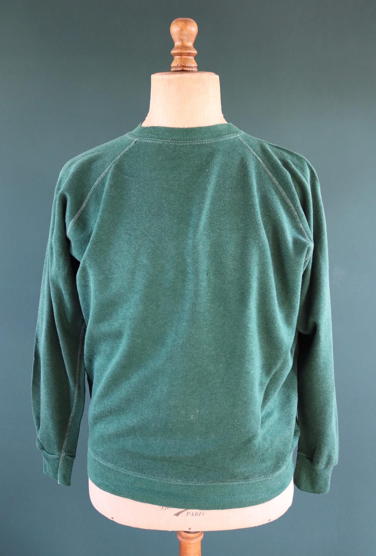 Vintage 1980s sweatshirt - sportswear - 46" chest