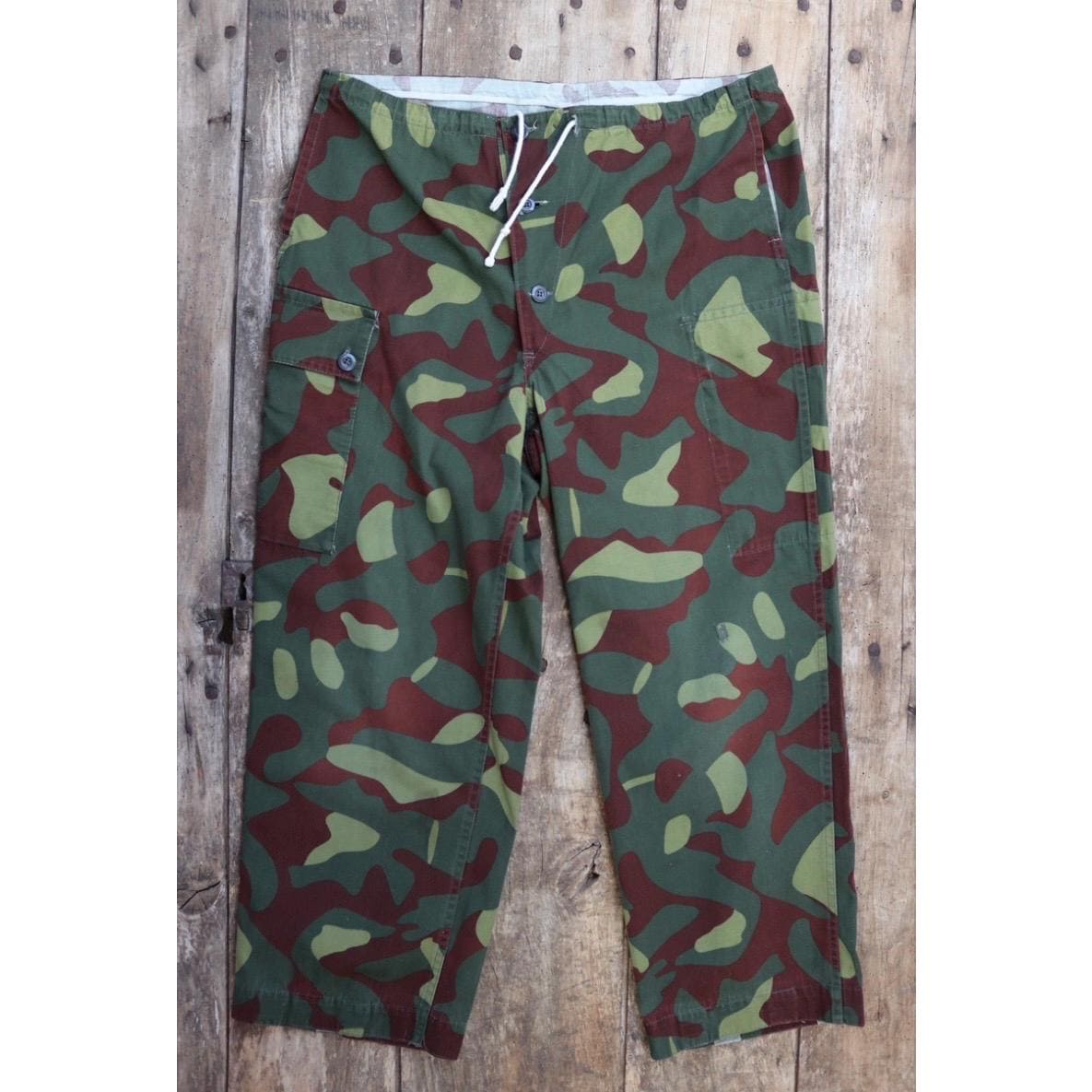 Vintage 1980s Finnish M62 camo trousers - windproof paratrooper pants - 37” x 27”