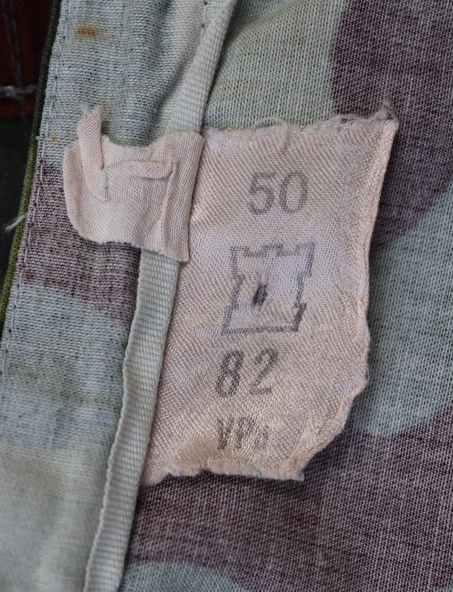 Vintage 1980s Finnish M62 camo trousers - windproof paratrooper pants - 37” x 27”