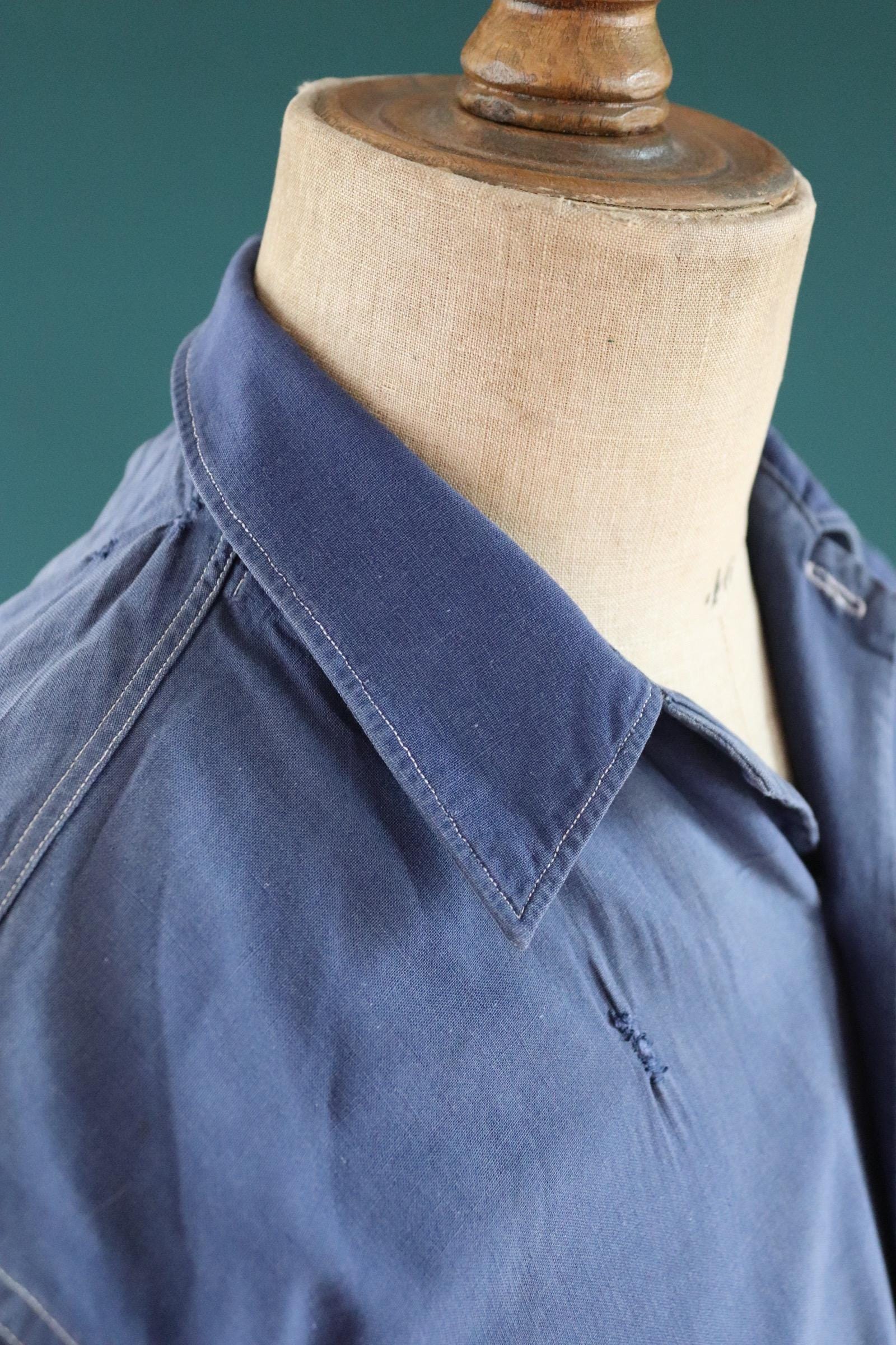 Vintage 1940s French workwear shirt - faded blue chambray cotton - darned and repaired - 43” chest
