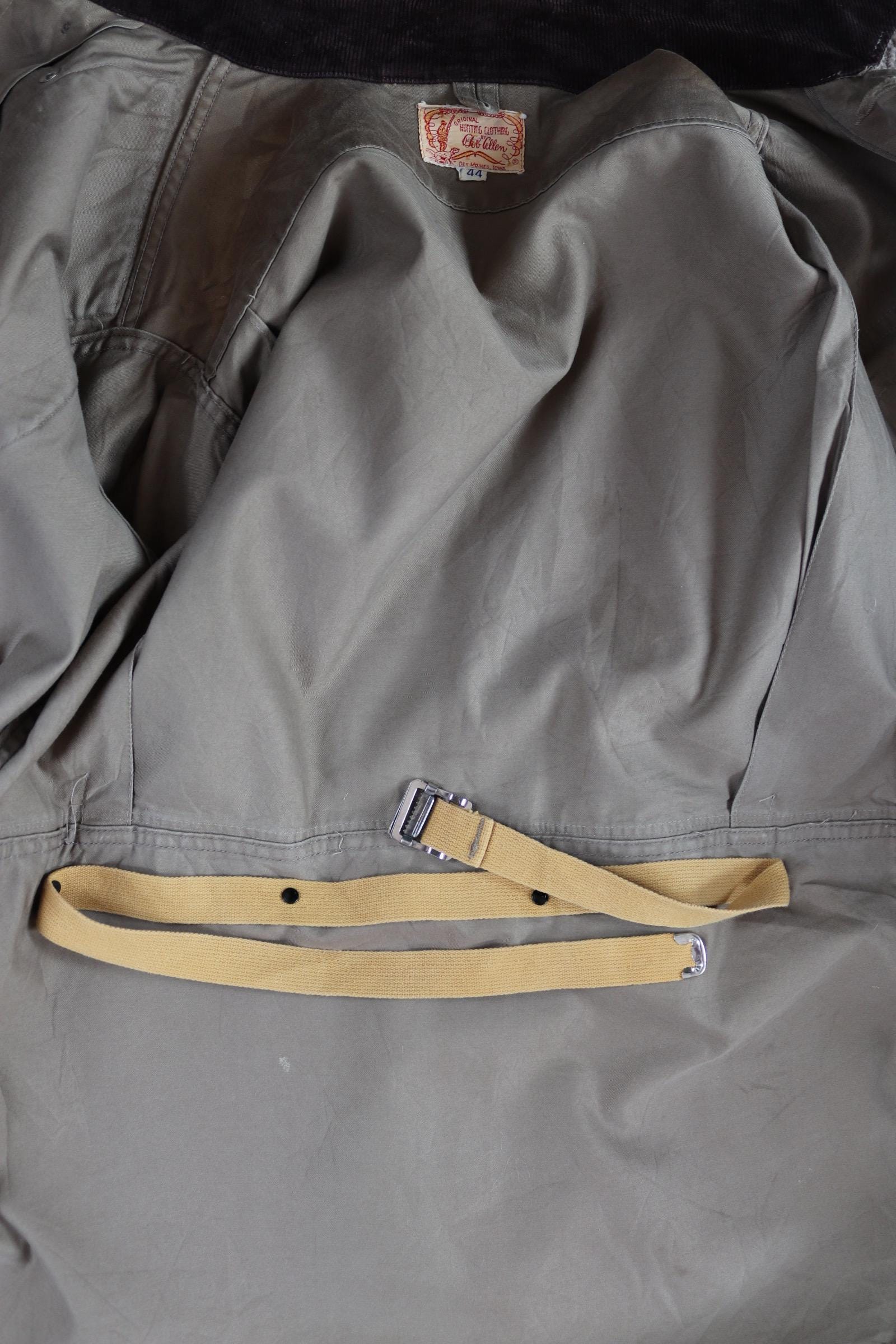 Vintage 1960s canvas hunting jacket - American workwear - 48" chest