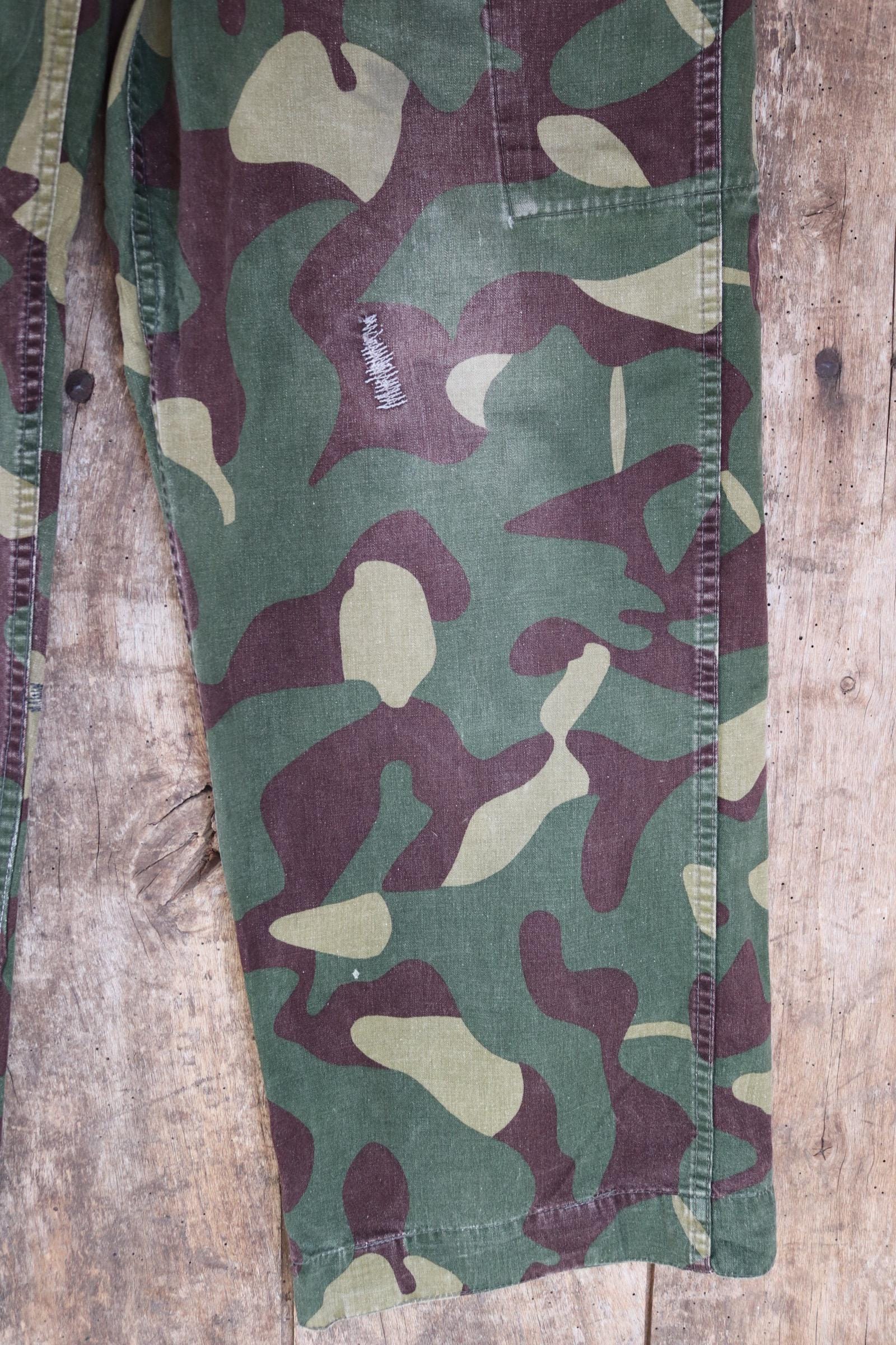 Vintage 1980s Finnish M62 camo trousers - windproof paratrooper pants - 39” x 29”