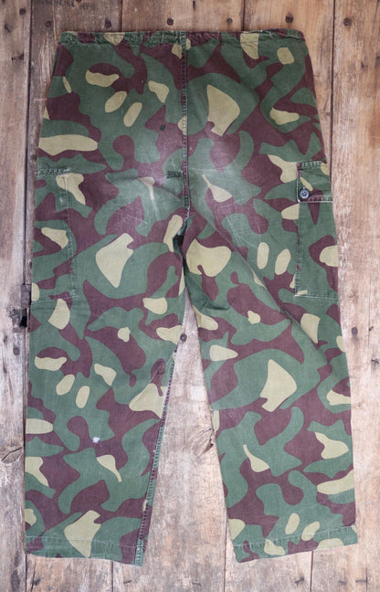 Vintage 1980s Finnish M62 camo trousers - windproof paratrooper pants - 39” x 29”