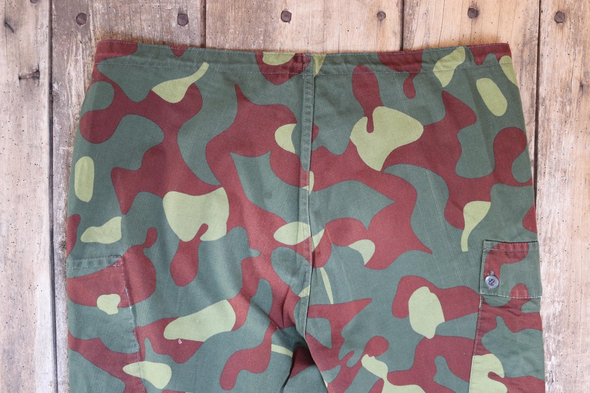 Vintage 1980s Finnish M62 camo trousers - windproof paratrooper pants - 40” x 27”