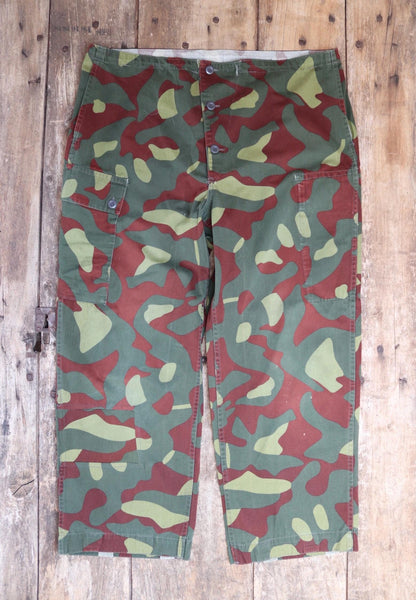 Vintage 1980s Finnish M62 camo trousers - windproof paratrooper pants - 40” x 27”