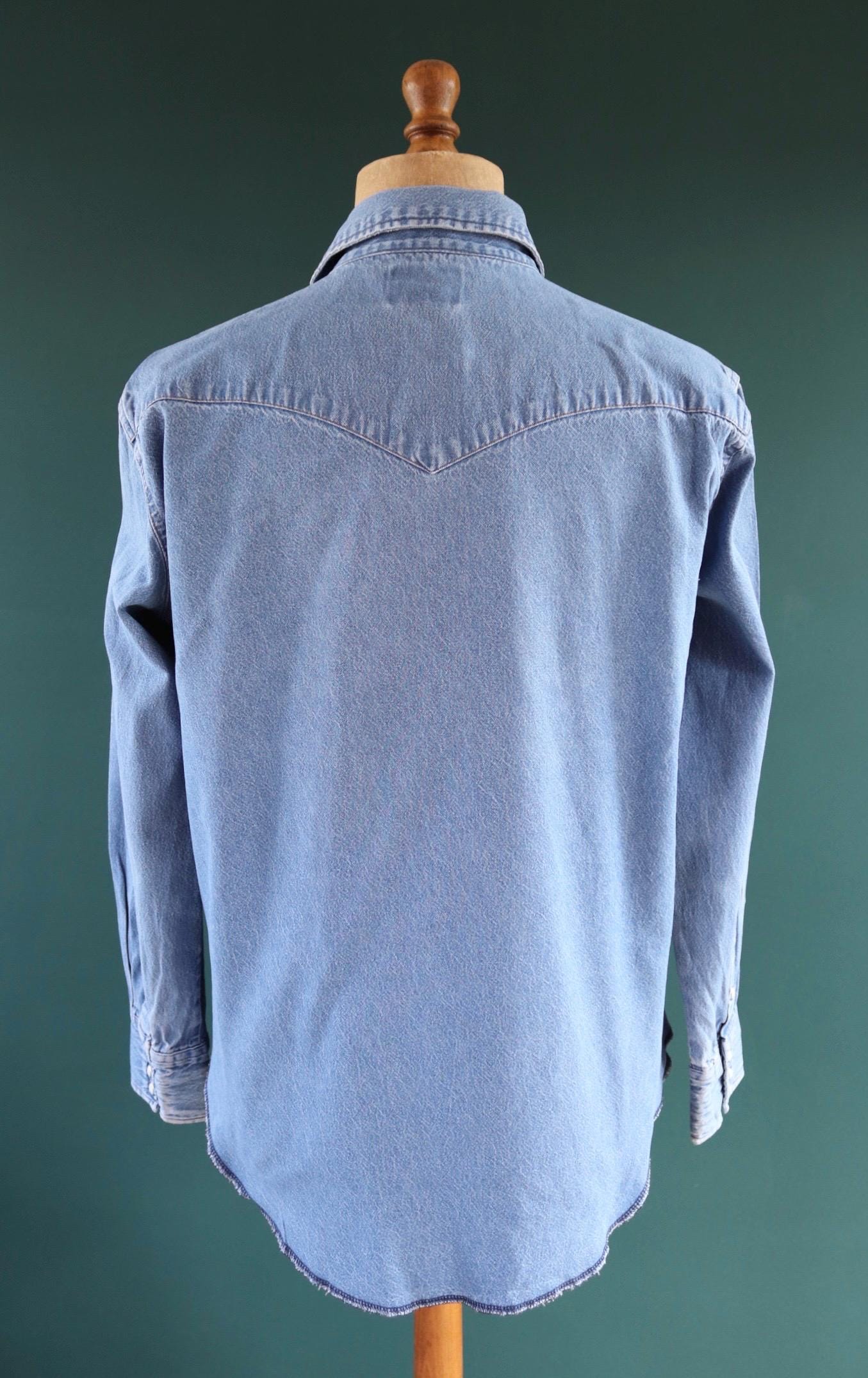 Vintage Wrangler denim shirt - cowboy - Western style - 47" chest