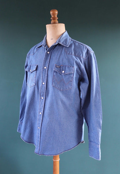 Vintage Wrangler denim shirt - cowboy - Western style - 47" chest