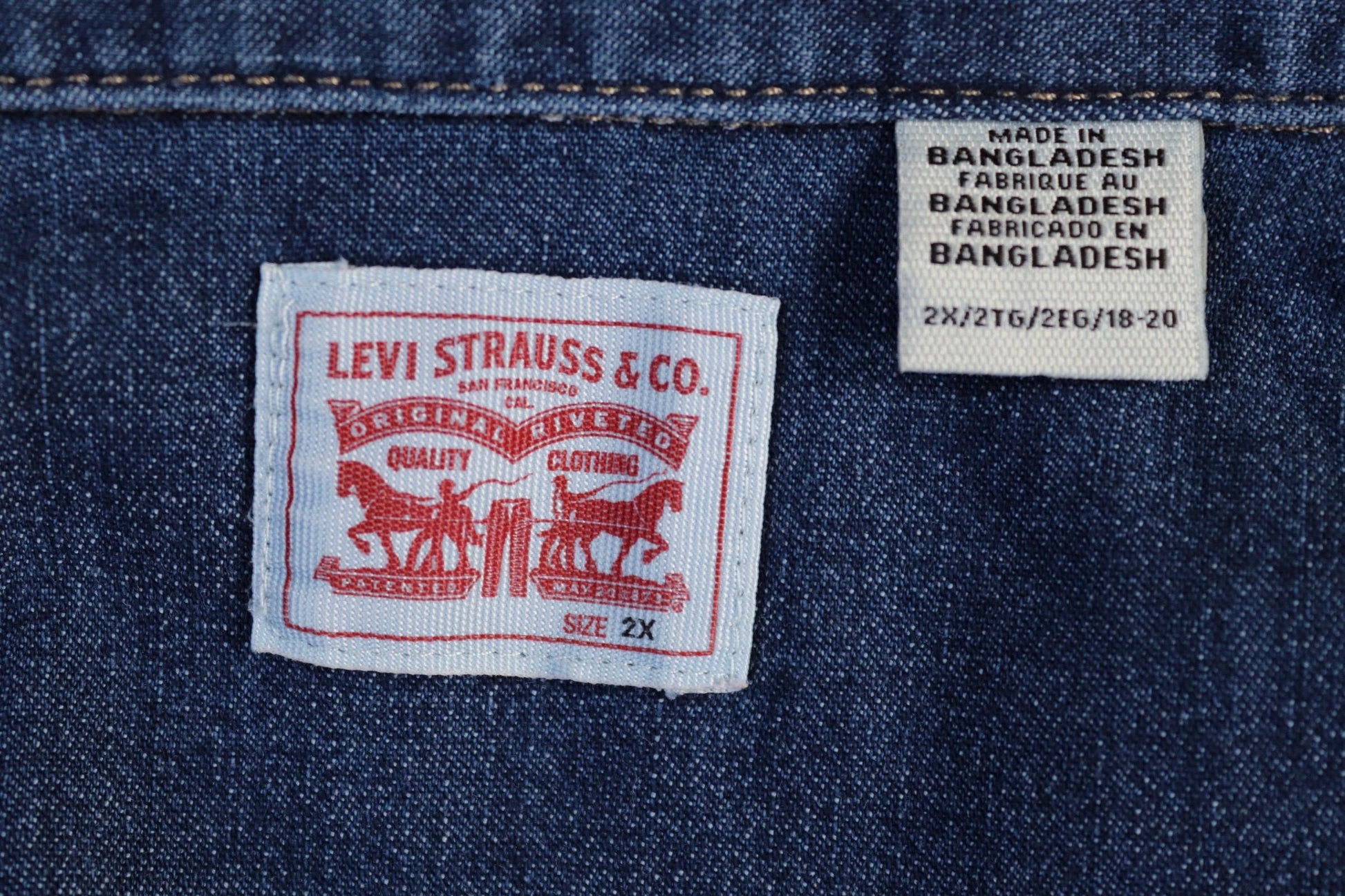 Vintage Levis denim cowboy shirt - pearl snap - Western style - 50" chest