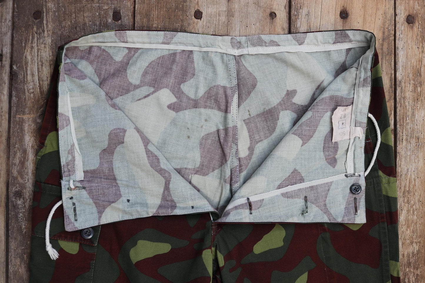 Vintage 1980s Finnish M62 camo trousers - windproof paratrooper pants - 37” x 27”