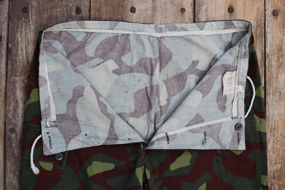 Vintage 1980s Finnish M62 camo trousers - windproof paratrooper pants - 37” x 27”