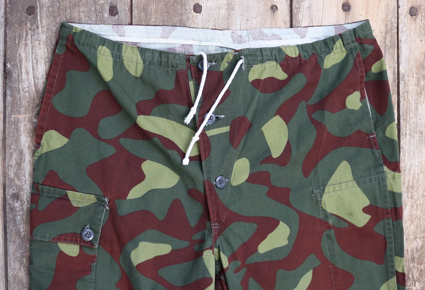 Vintage 1980s Finnish M62 camo trousers - windproof paratrooper pants - 37” x 27”