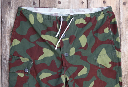 Vintage 1980s Finnish M62 camo trousers - windproof paratrooper pants - 37” x 27”
