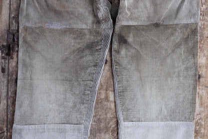 Vintage 1930s French workwear trousers - 1940s brown corduroy chore pants - buckle back - 36” x 28”