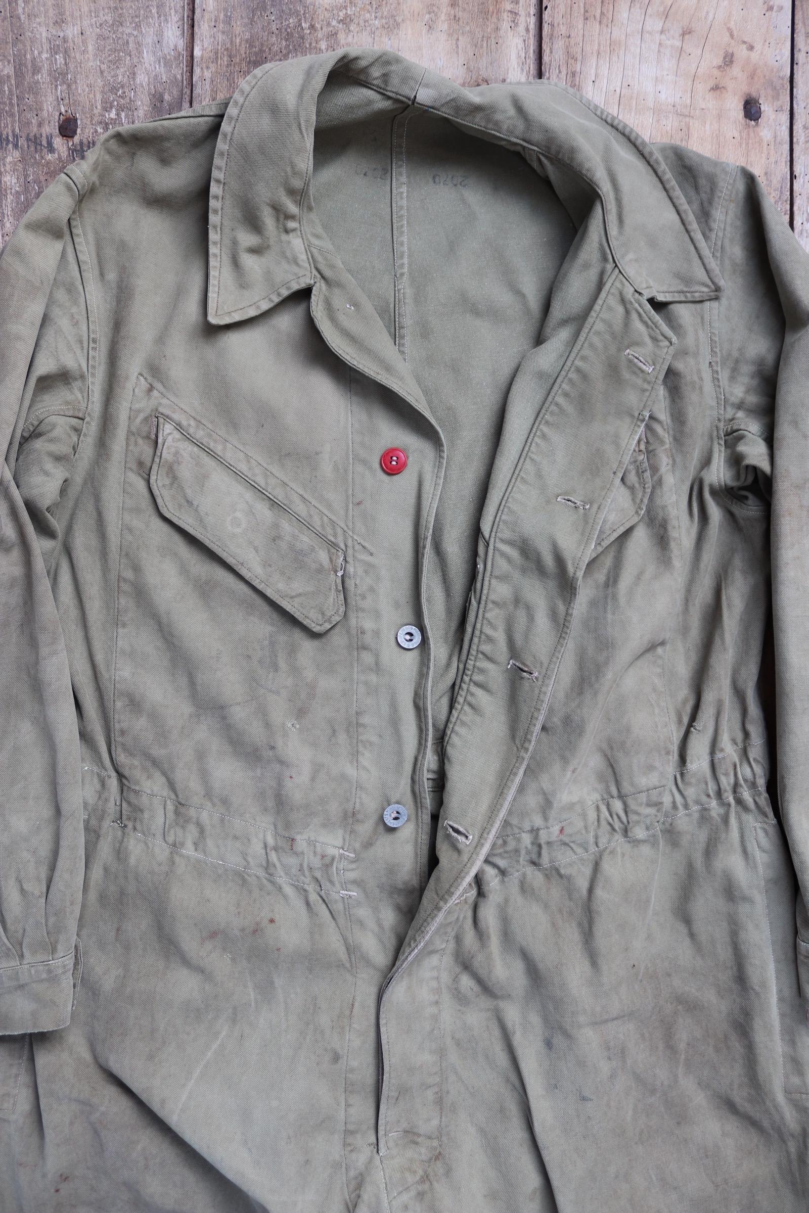 Vintage 1950s French M50 military coveralls - workwear overalls - army mechanic - 47” x 42” x 28”
