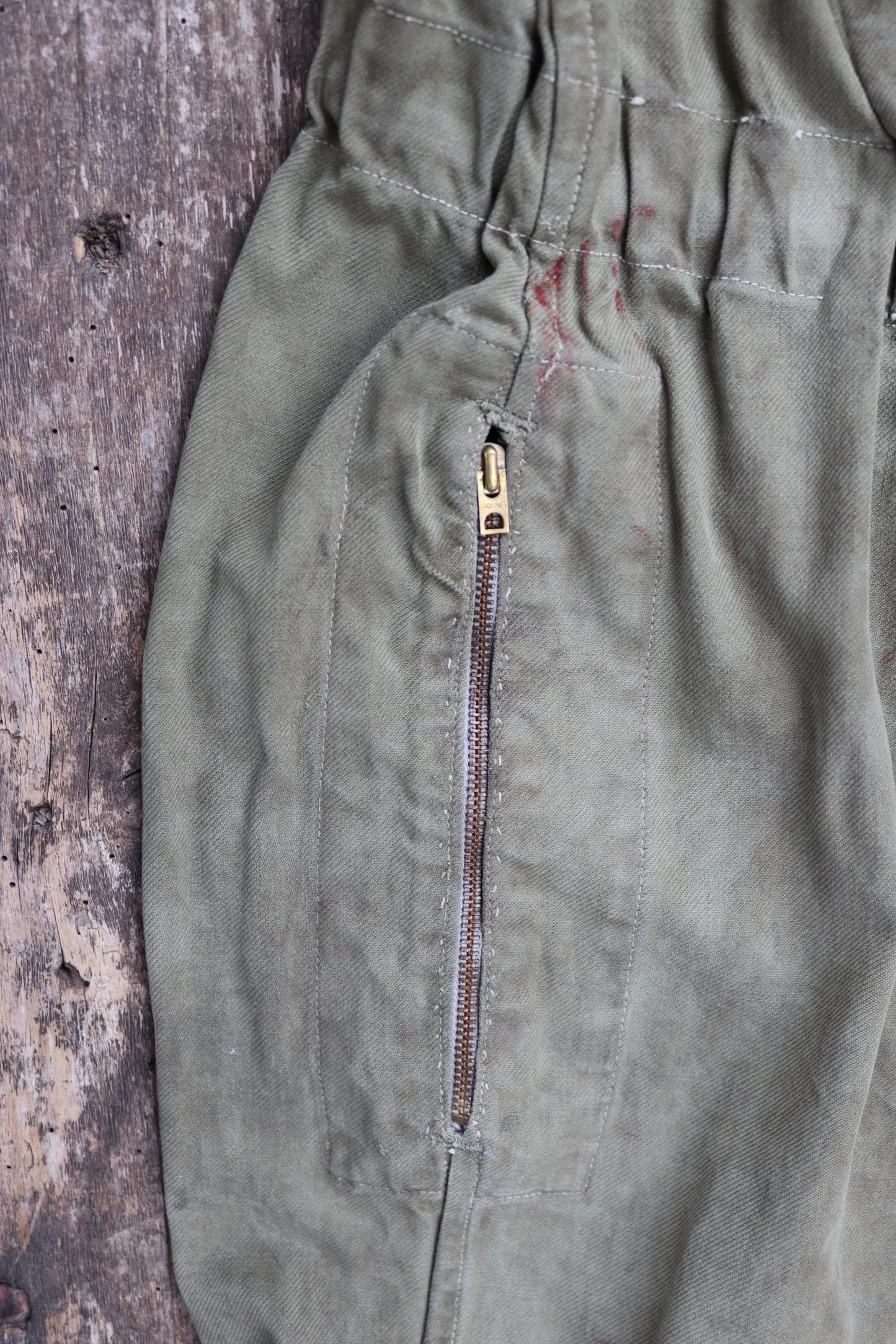 Vintage 1950s French M50 military coveralls - workwear overalls - army mechanic - 47” x 42” x 28”