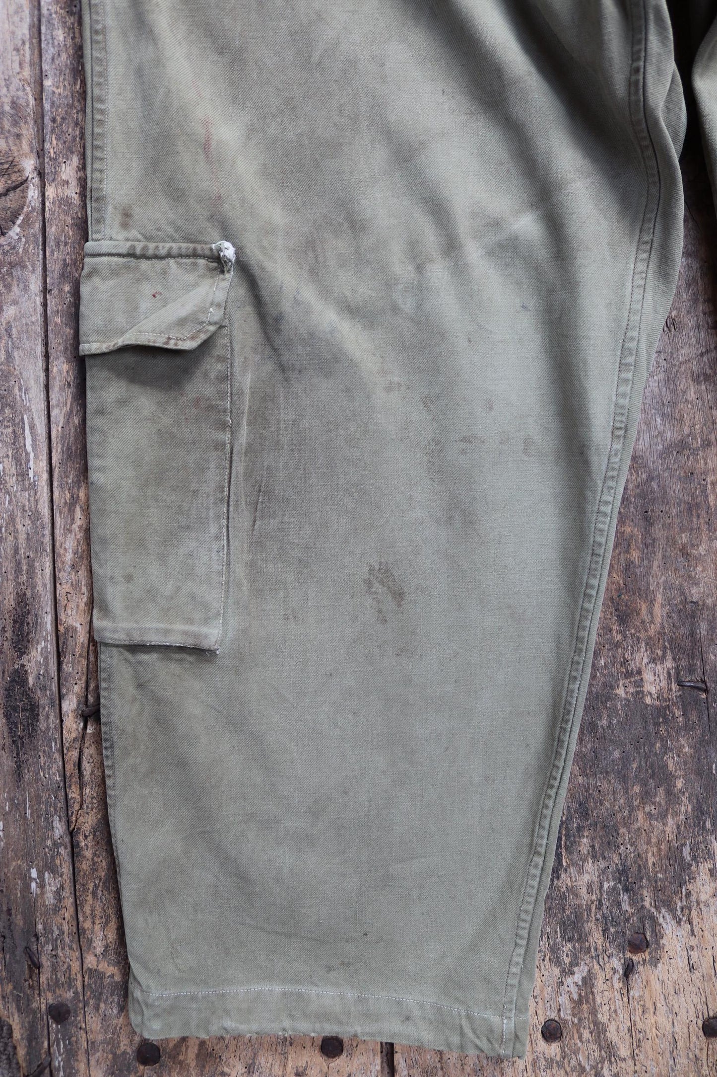 Vintage 1950s French M50 military coveralls - workwear overalls - army mechanic - 47” x 42” x 28”