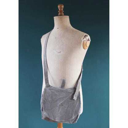 Vintage 1950s Swedish military bag - cotton cross shoulder musette - mattornist