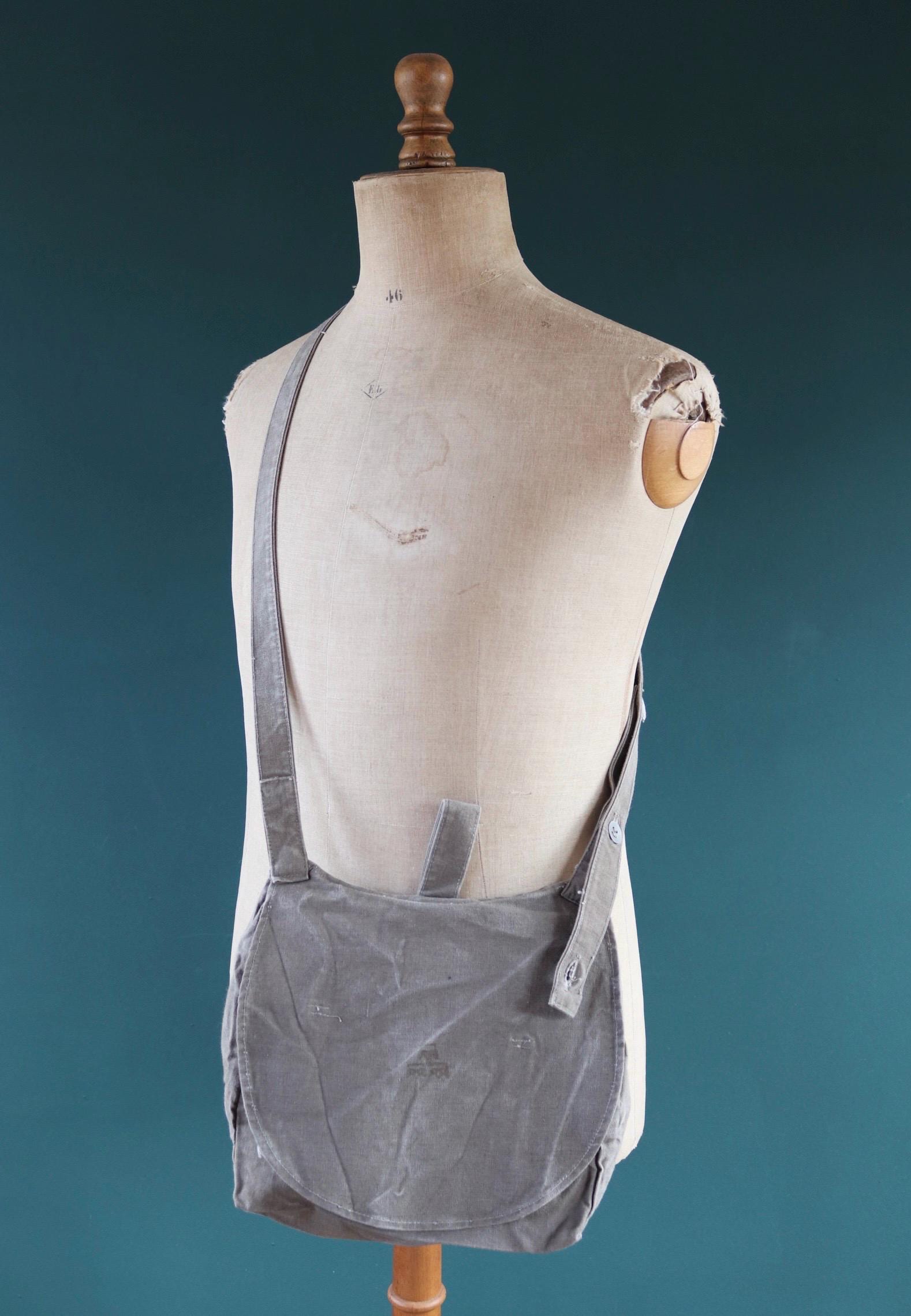 Vintage 1950s Swedish military bag - cotton cross shoulder musette - mattornist