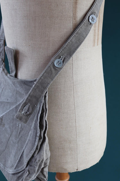 Vintage 1950s Swedish military bag - cotton cross shoulder musette - mattornist
