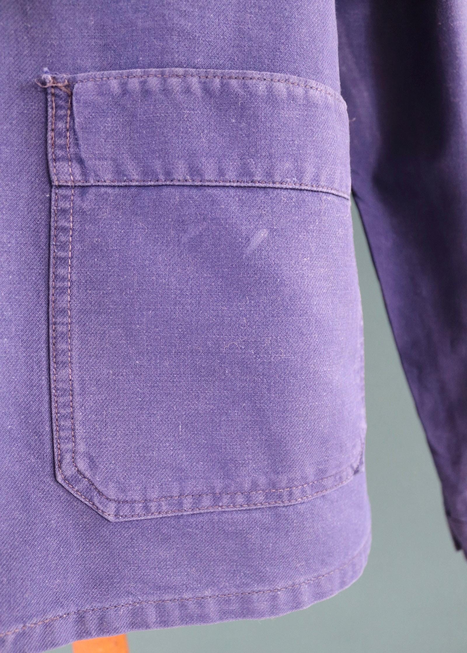 Vintage French workwear jacket - cotton twill chore coat - 50” chest