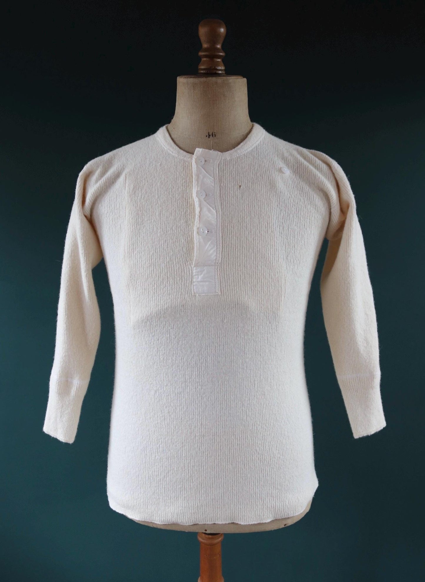 Vintage 1940s Penmans wool undershirt - Henley shirt - thermal base layer - made in Canada - 36" chest