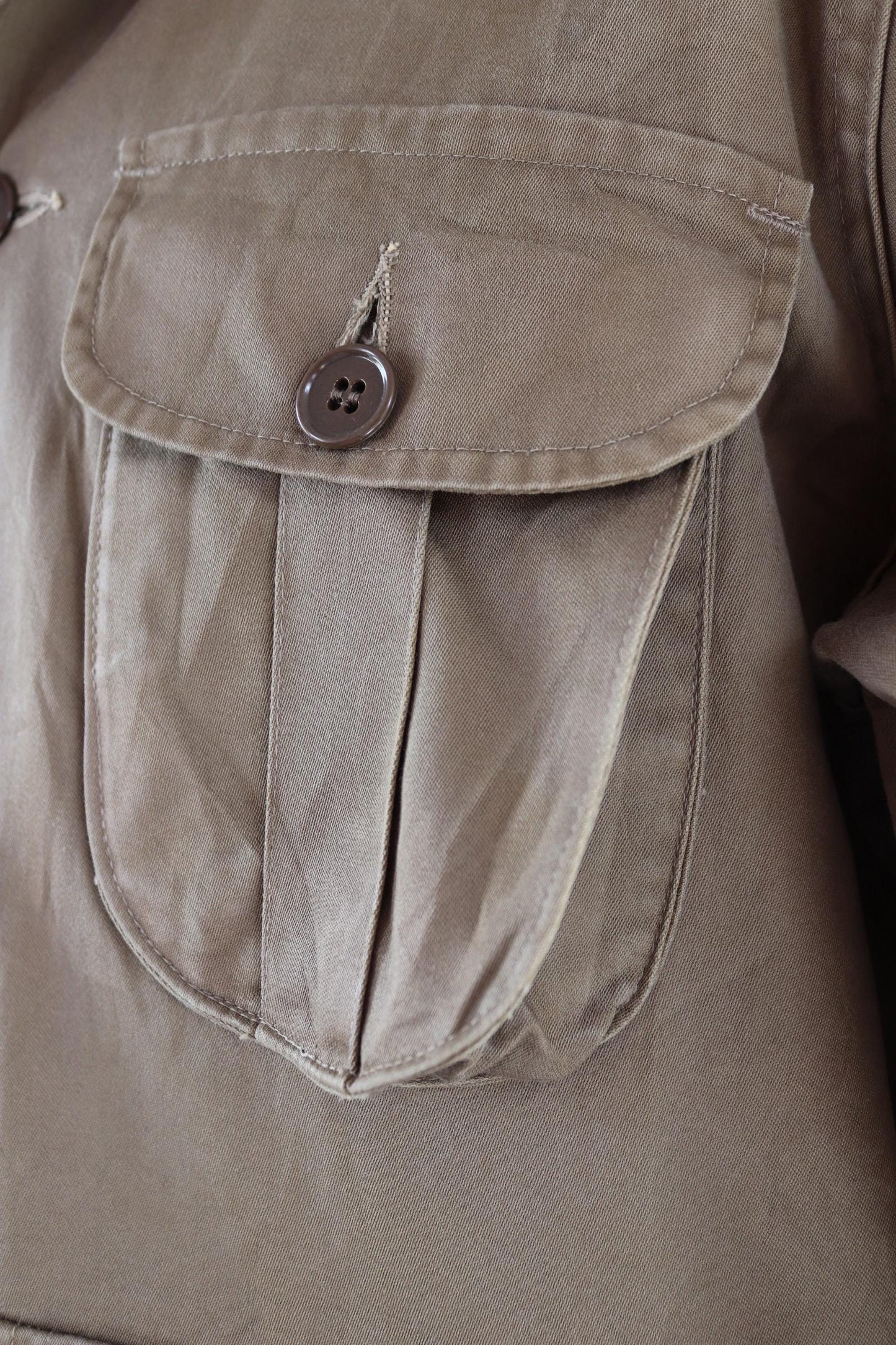 Vintage 1960s canvas hunting jacket - American workwear - 48" chest