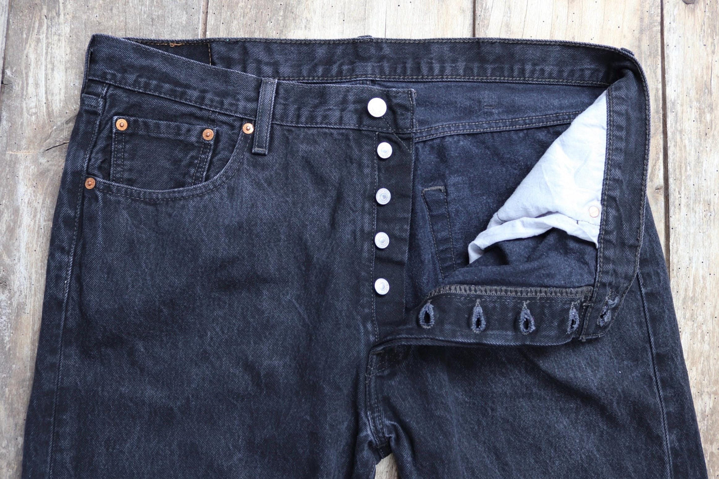 Vintage Levis 501 jeans - black denim - 37" x 32"