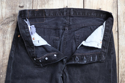 Vintage Levis 501 jeans - black denim - 34" x 29"