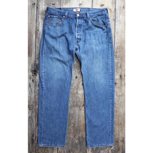 Vintage Levis 501 jeans - blue denim workwear - 36" x 32"