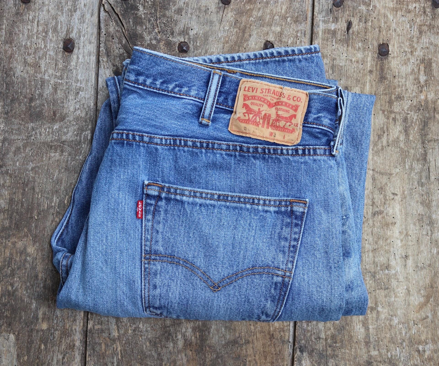 Vintage Levis 501 jeans - blue denim workwear - 38" x 32"