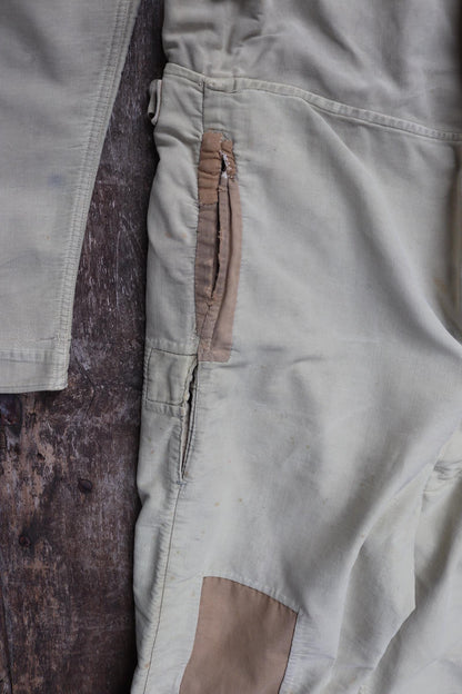 Vintage WW2 British workwear - 1940s overalls - mechanic coveralls - 43” x 37” x 26”