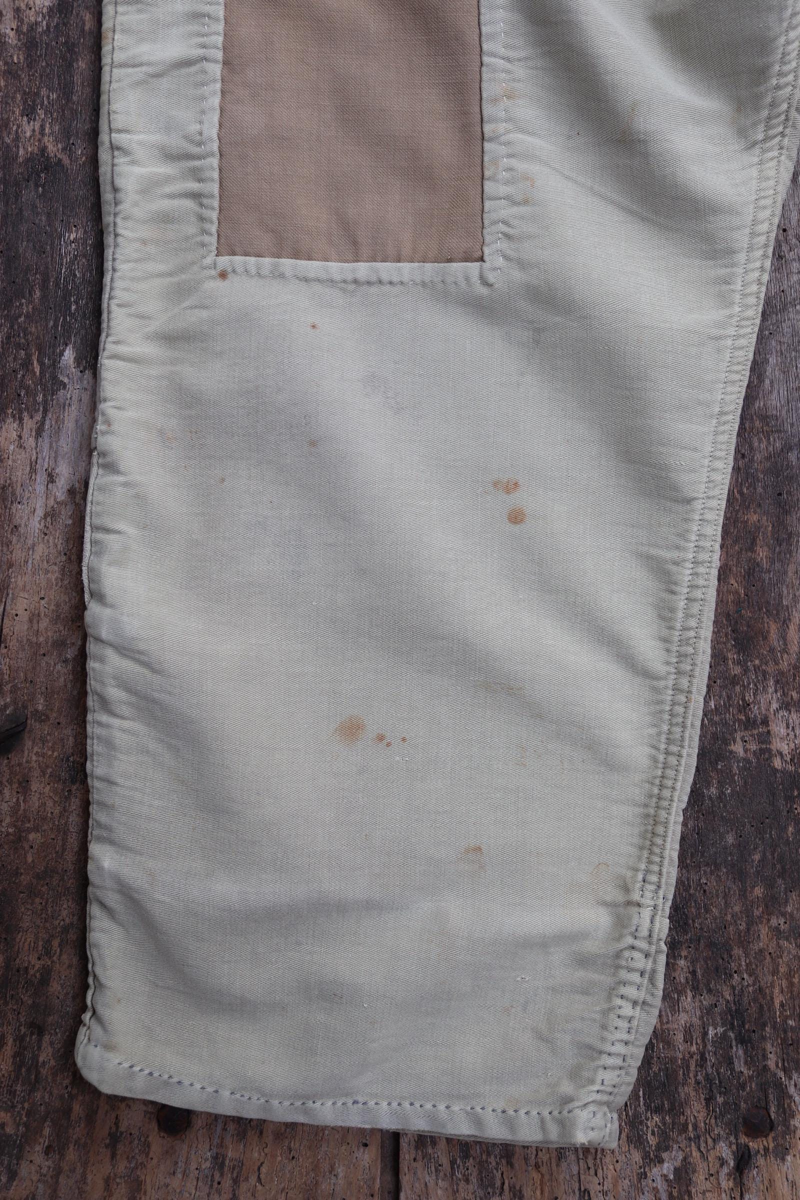 Vintage WW2 British workwear - 1940s overalls - mechanic coveralls - 43” x 37” x 26”