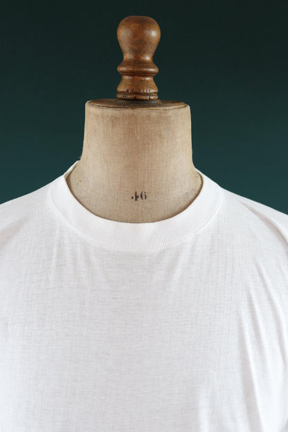 Vintage 1980s t shirt - plain white tee - 44” chest