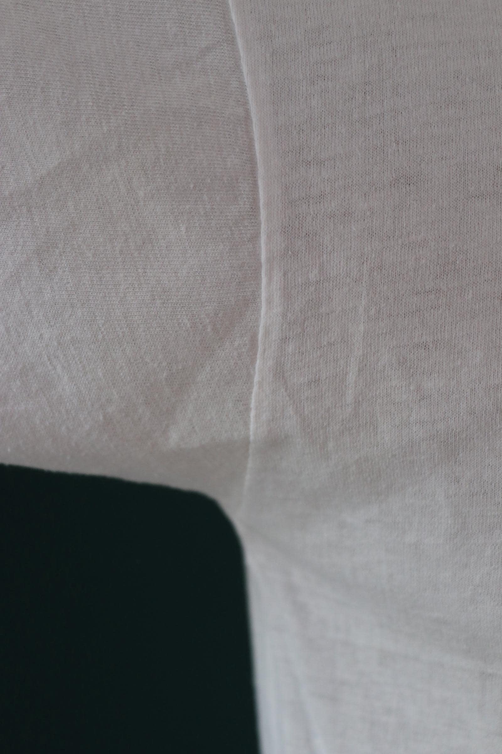 Vintage 1980s t shirt - plain white tee - 44” chest