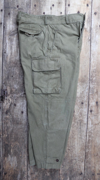 Vintage 1940s French M47 utility pants - military workwear - 37” x 29”