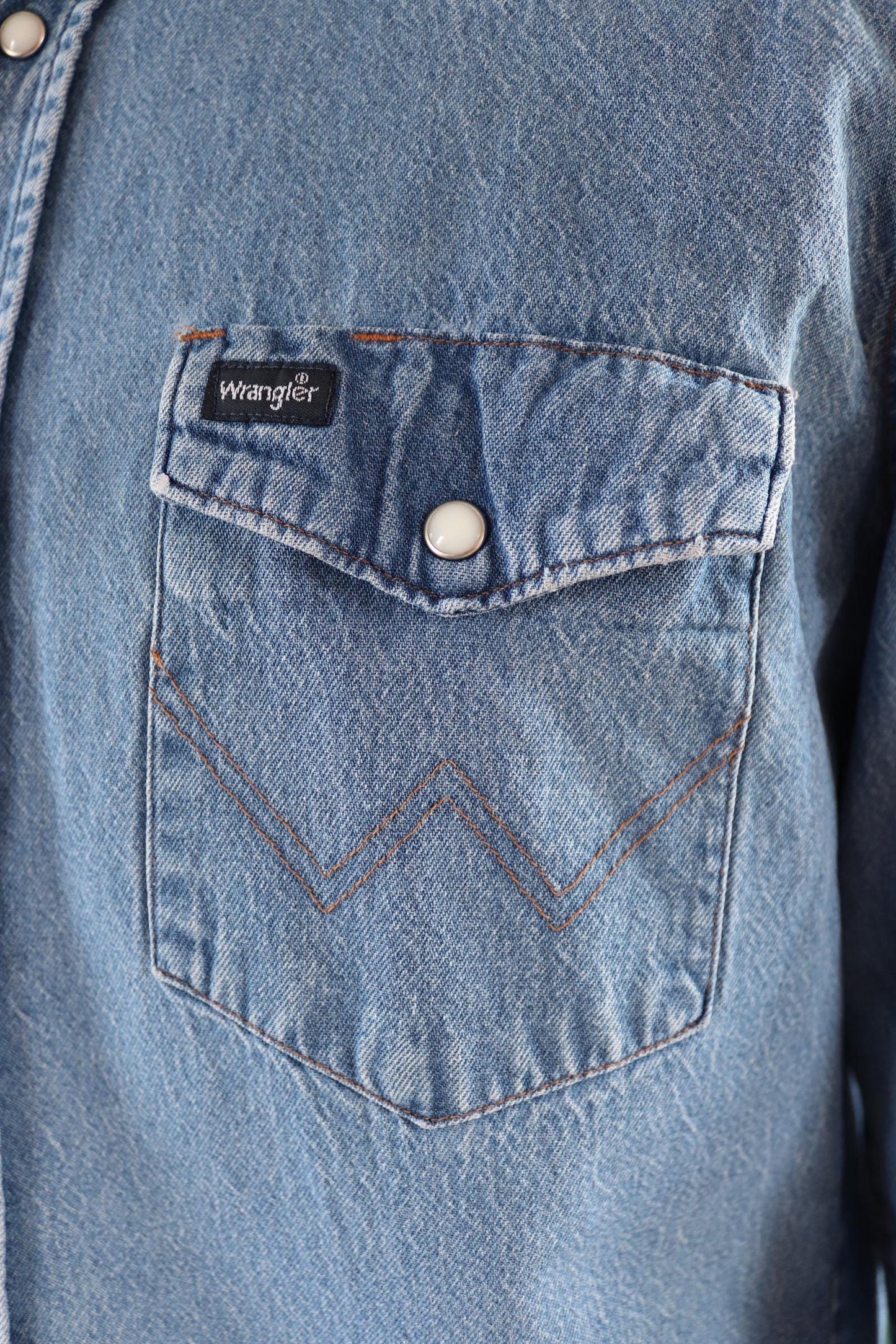 Vintage Wrangler denim shirt - cowboy - Western style - 47" chest