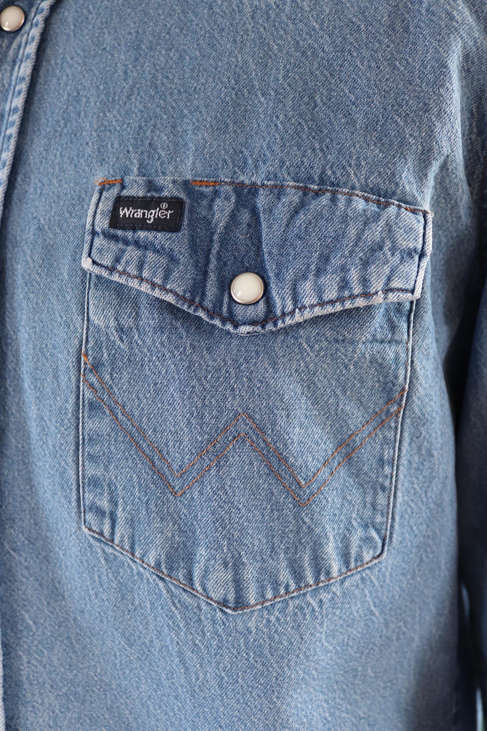 Vintage Wrangler denim shirt - cowboy - Western style - 47" chest