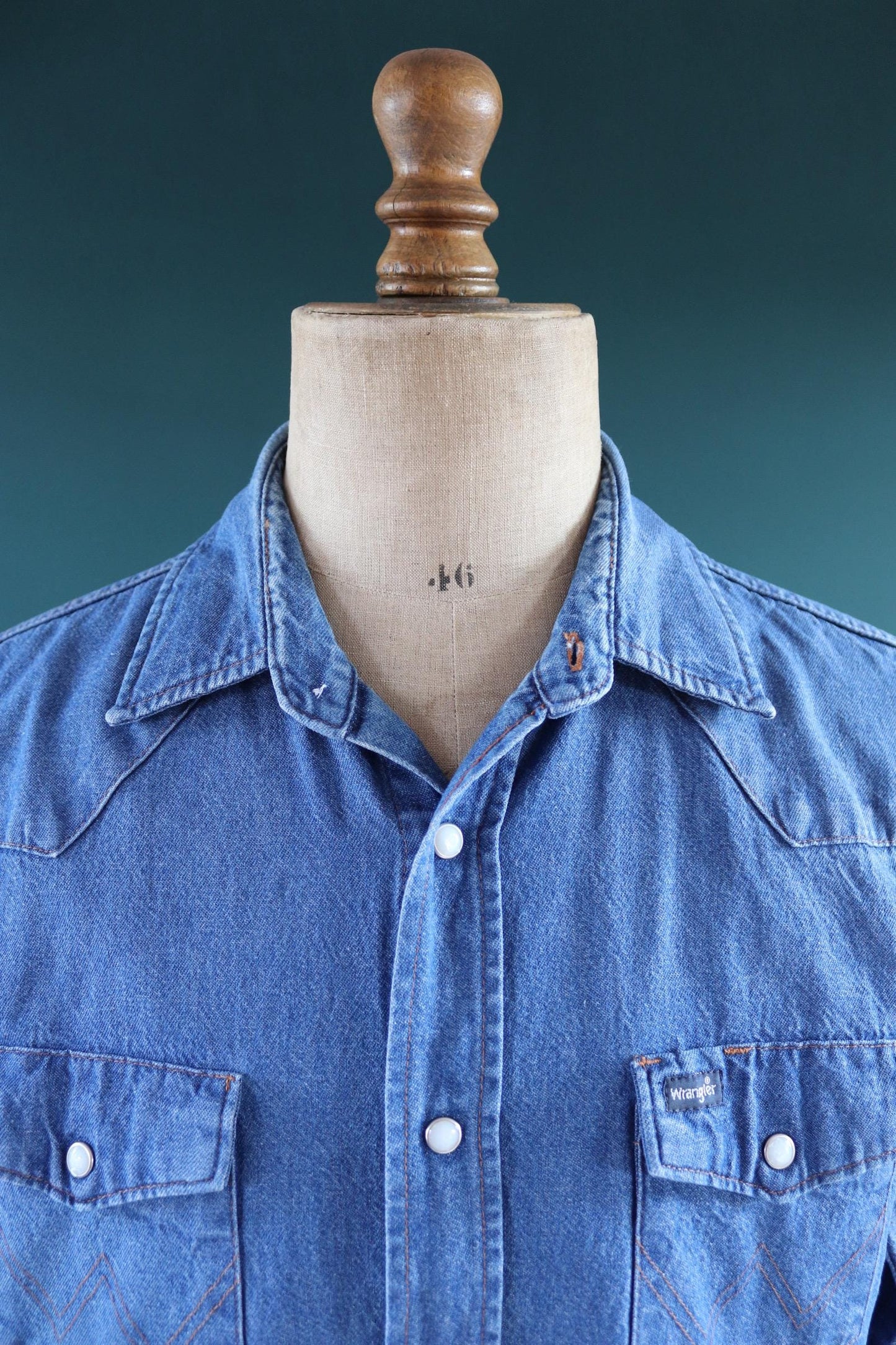 Vintage Wrangler denim shirt - cowboy - Western style - 47" chest