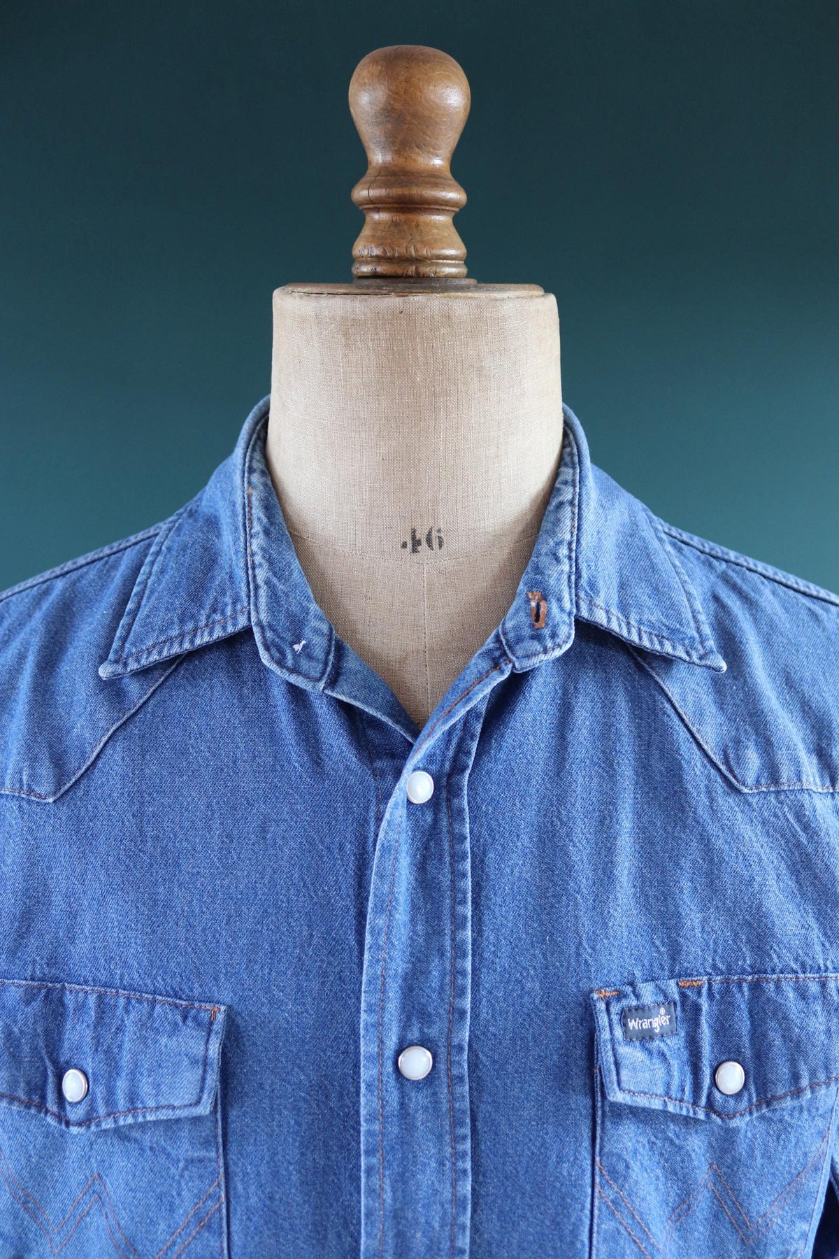 Vintage Wrangler denim shirt - cowboy - Western style - 47" chest