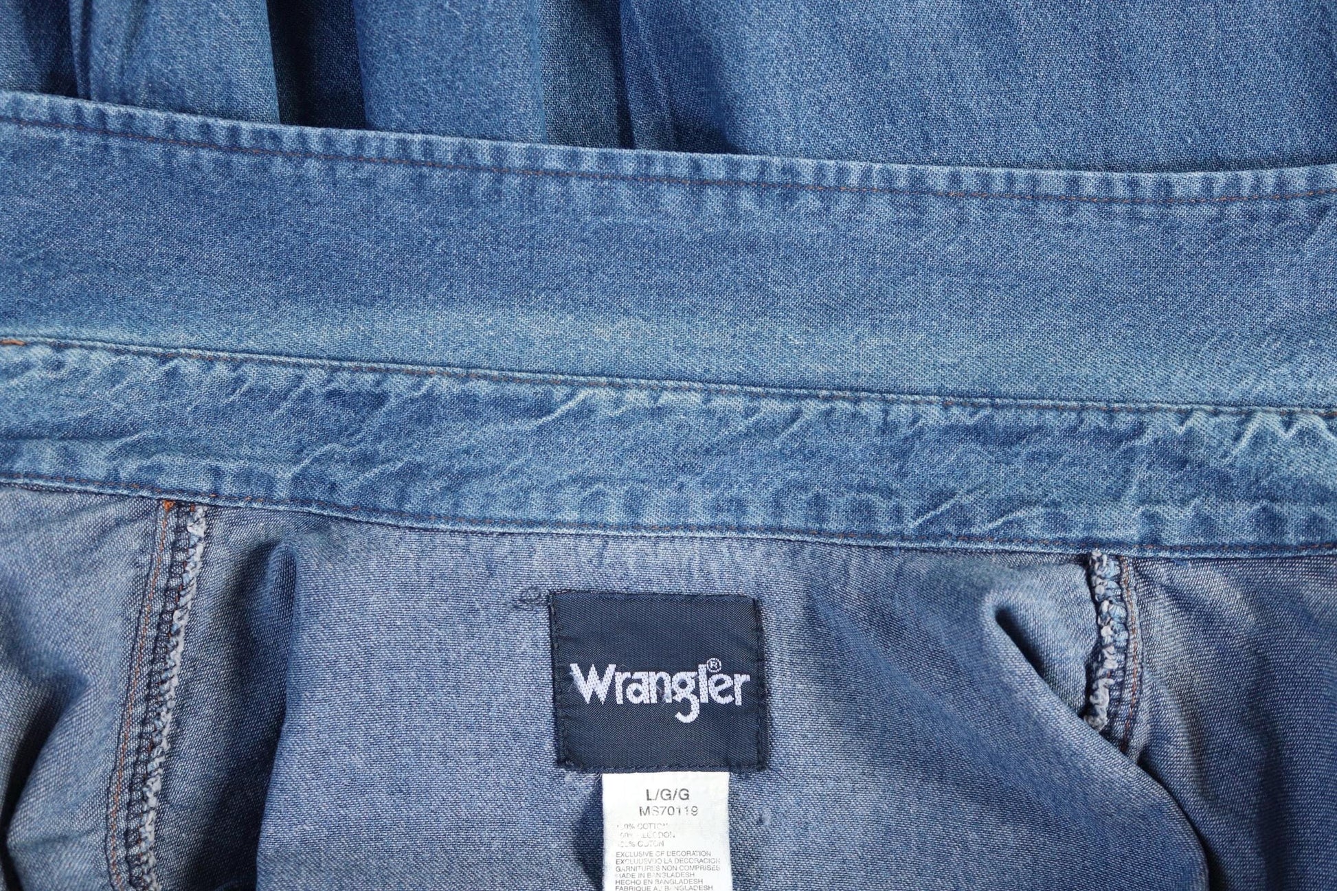 Vintage Wrangler denim shirt - cowboy - Western style - 47" chest