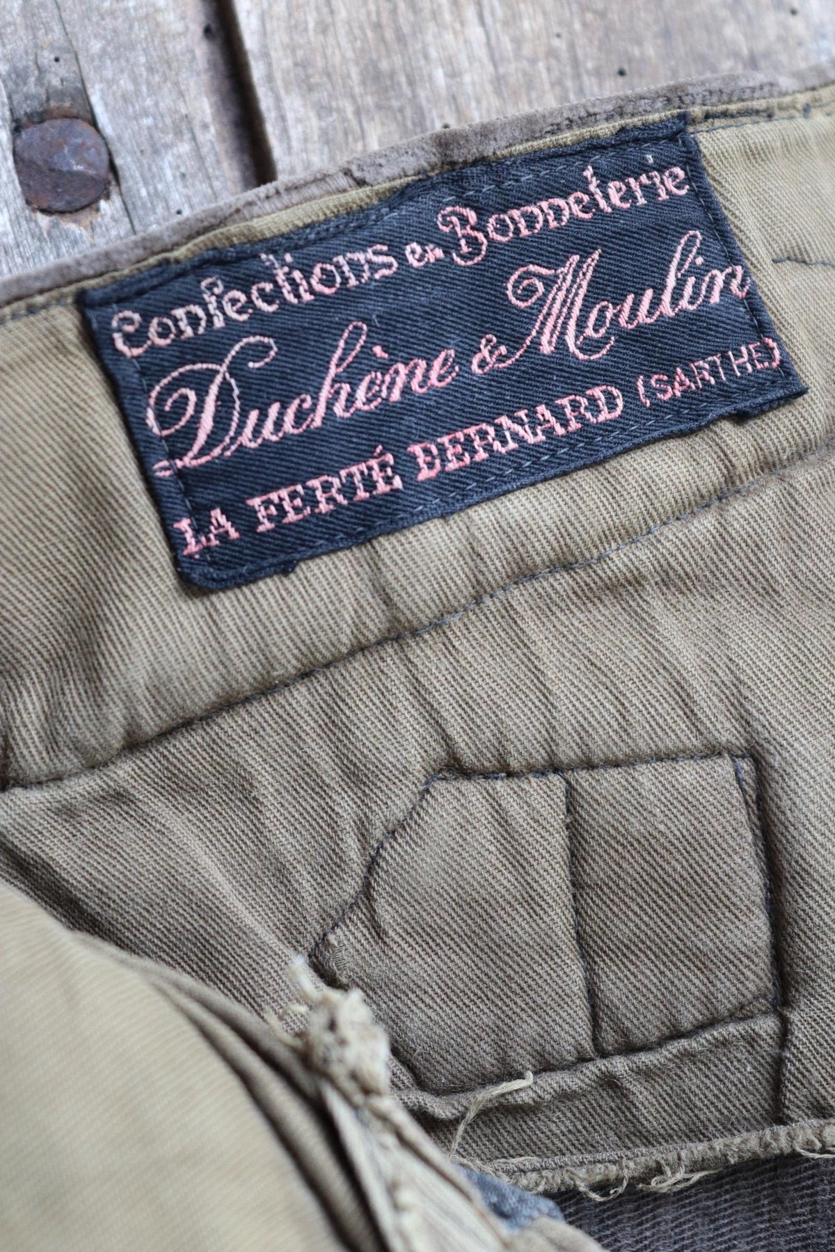 Vintage 1920s French workwear trousers - buckle back - corduroy chore pants - 33” x 26”