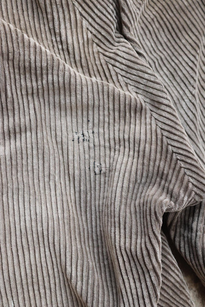 Vintage 1920s French workwear trousers - buckle back - corduroy chore pants - 33” x 26”
