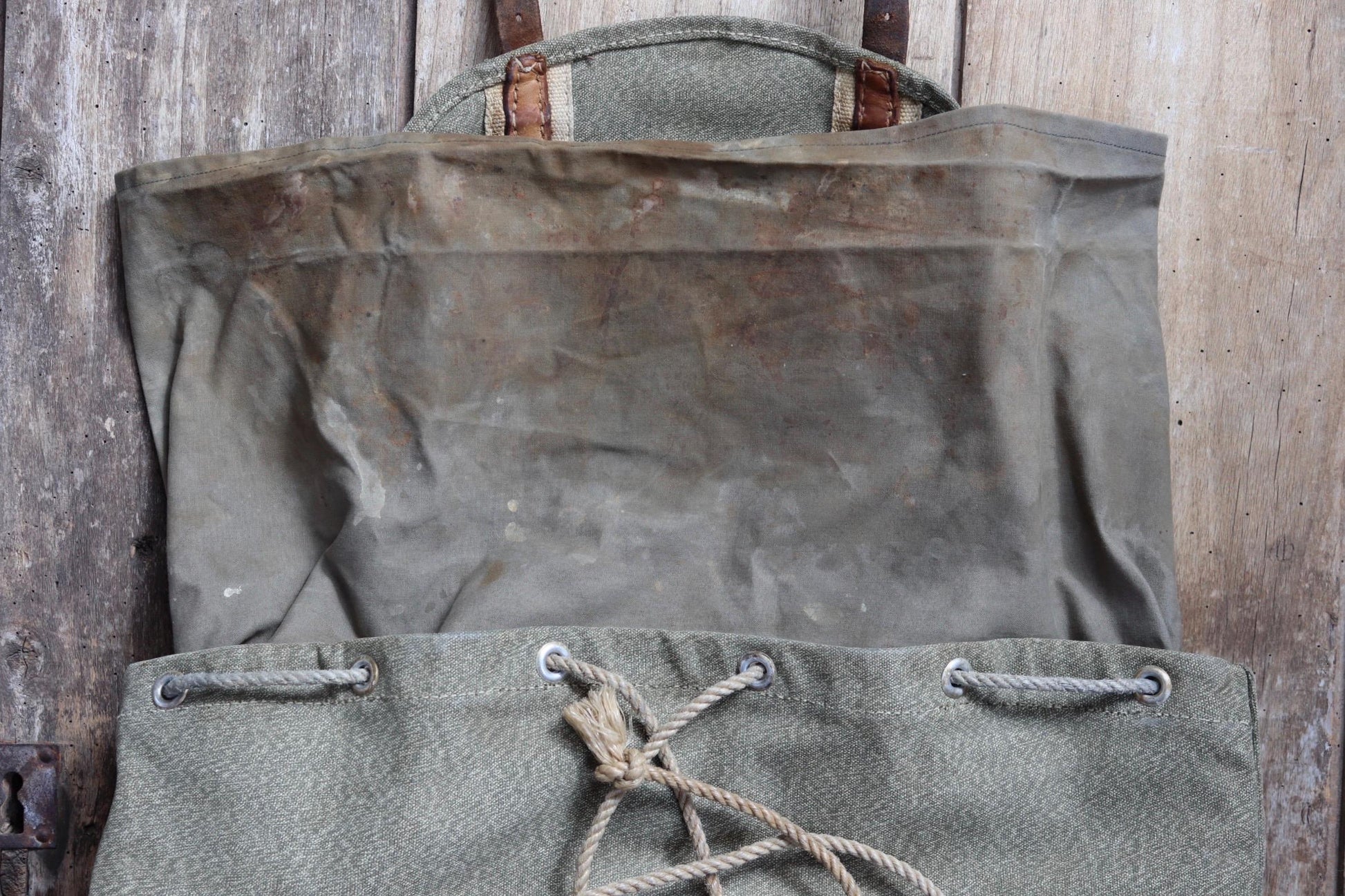 Vintage 1960s Swiss army rucksack - military backpack - salt pepper cotton canvas - for hiking and camping gear